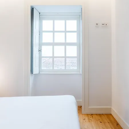 Apartment Feel Clerigos Charm Flats *