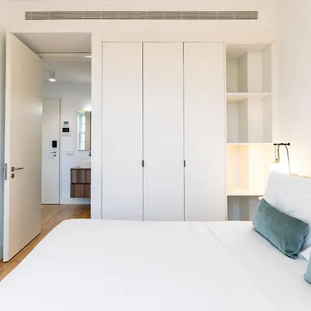 Feel Clerigos Charm Flats Apartment *