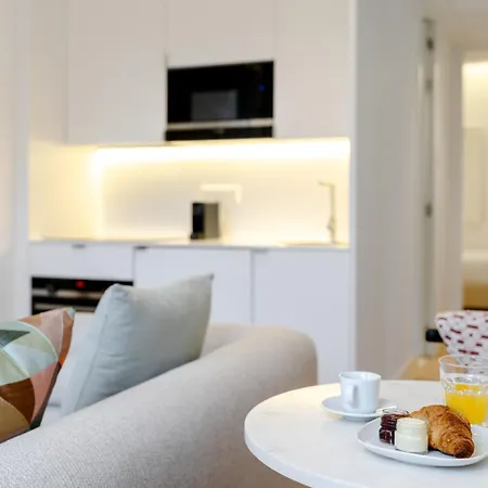 Feel Clerigos Charm Flats Apartment *