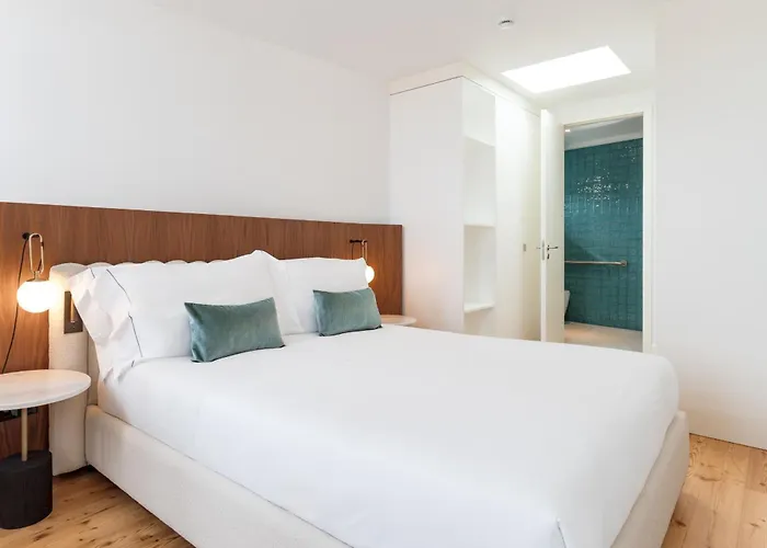 Feel Clerigos Charm Flats Apartment *