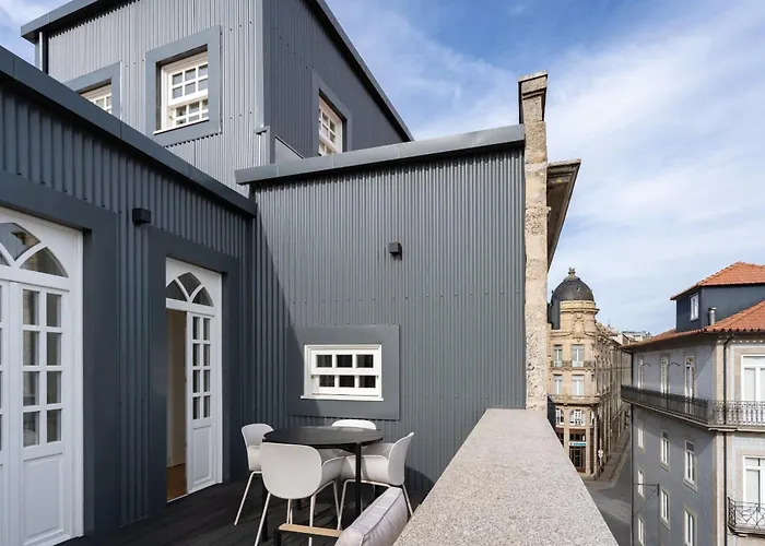 Feel Clerigos Charm Flats *